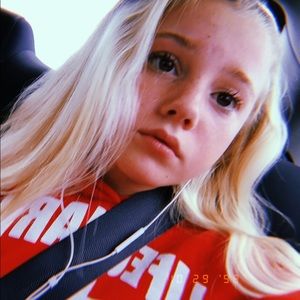 Meet your Posher, Hudson